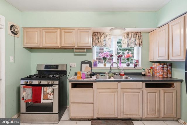 4016 27TH AVE, Temple Hills, MD 20748