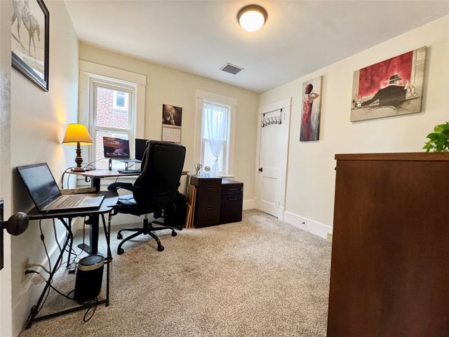 4213 IROQUOIS Avenue, Erie, PA 16511