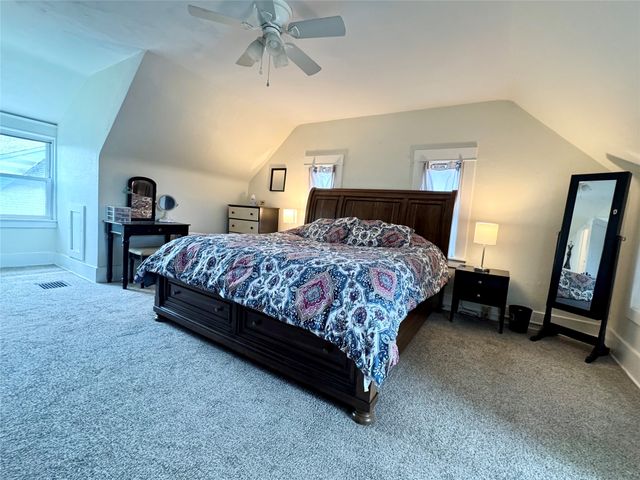 4213 IROQUOIS Avenue, Erie, PA 16511