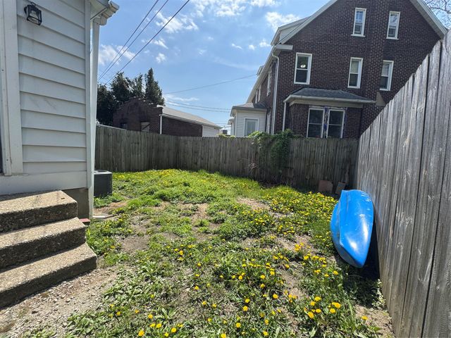 4213 IROQUOIS Avenue, Erie, PA 16511