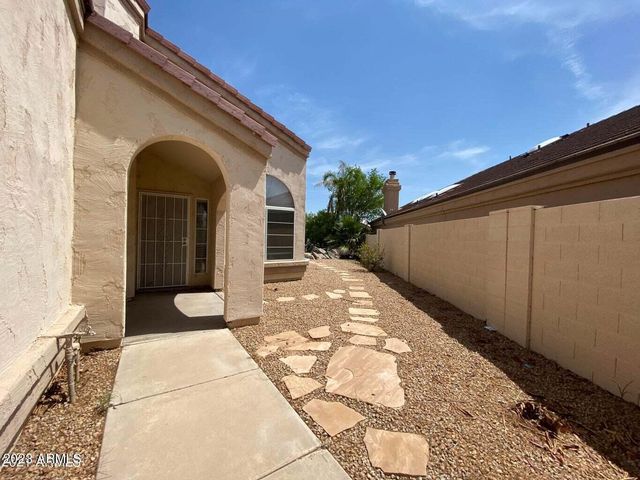 1406 W Lake Mirage Court, Gilbert, AZ 85233