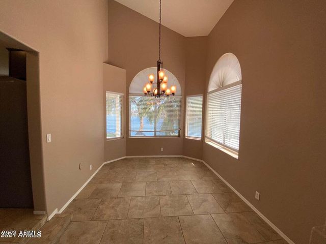 1406 W Lake Mirage Court, Gilbert, AZ 85233