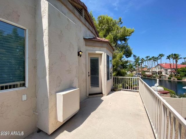 1406 W Lake Mirage Court, Gilbert, AZ 85233