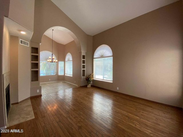 1406 W Lake Mirage Court, Gilbert, AZ 85233