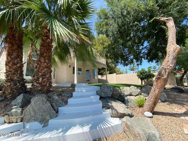 1406 W Lake Mirage Court, Gilbert, AZ 85233