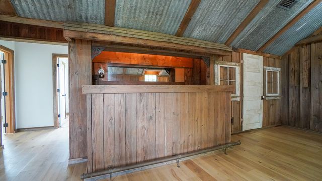 6700 Colquitt Road, Terrell, TX 75160