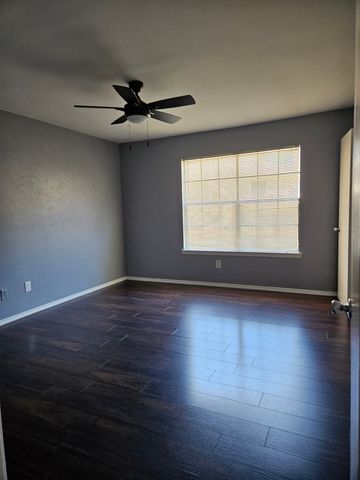 4260 Madera Road 2, Irving, TX 75038