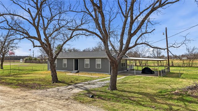 265 N Trinity Avenue, Emhouse, TX 75110