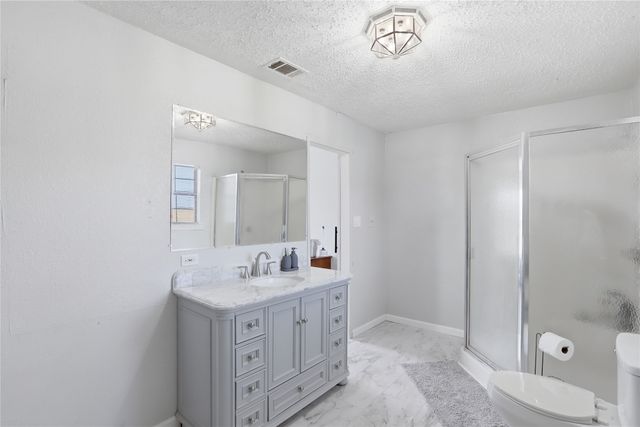 265 N Trinity Avenue, Emhouse, TX 75110