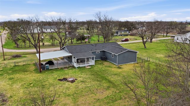 265 N Trinity Avenue, Emhouse, TX 75110