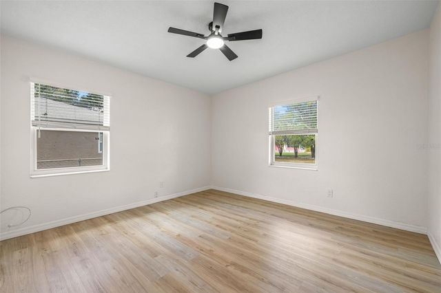 5442 45TH AVENUE N, St Petersburg, FL 33709