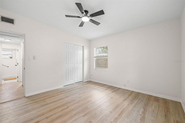 5442 45TH AVENUE N, St Petersburg, FL 33709