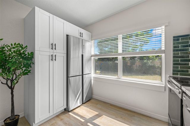 5442 45TH AVENUE N, St Petersburg, FL 33709