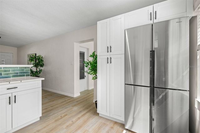 5442 45TH AVENUE N, St Petersburg, FL 33709