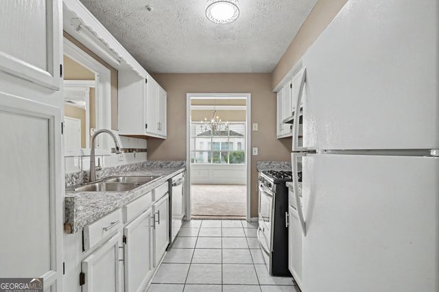 2331 Wellington Circle, Lithonia, GA 30058