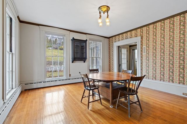 490 Pleasant St, Belmont, MA 02478