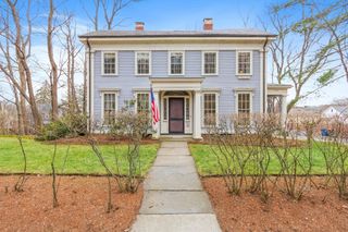 490 Pleasant St, Belmont, MA 02478