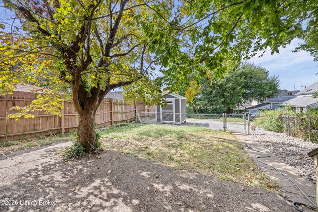 258 Pope St, Louisville, KY 40206
