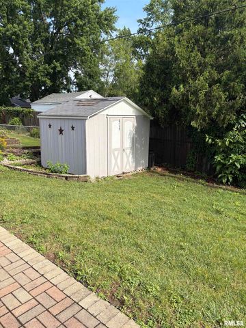 611 W KELLAR Parkway, Peoria, IL 61614