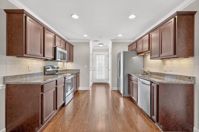 1040 Charlie Daniels Pkwy Apt 164, Mount Juliet, TN 37122
