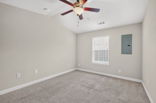 1040 Charlie Daniels Pkwy Apt 164, Mount Juliet, TN 37122
