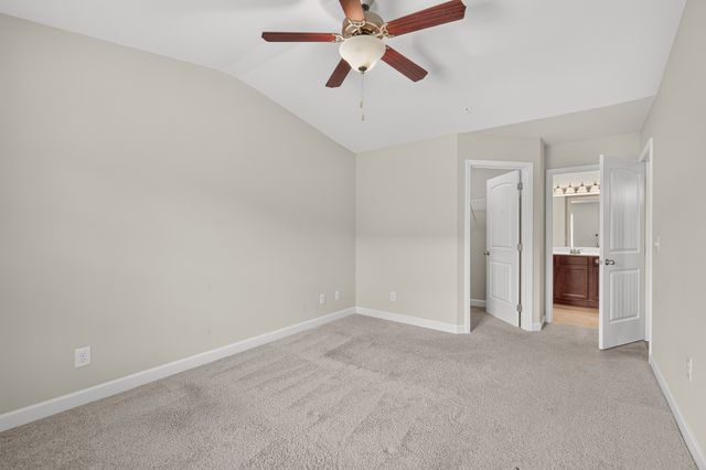 1040 Charlie Daniels Pkwy Apt 164, Mount Juliet, TN 37122