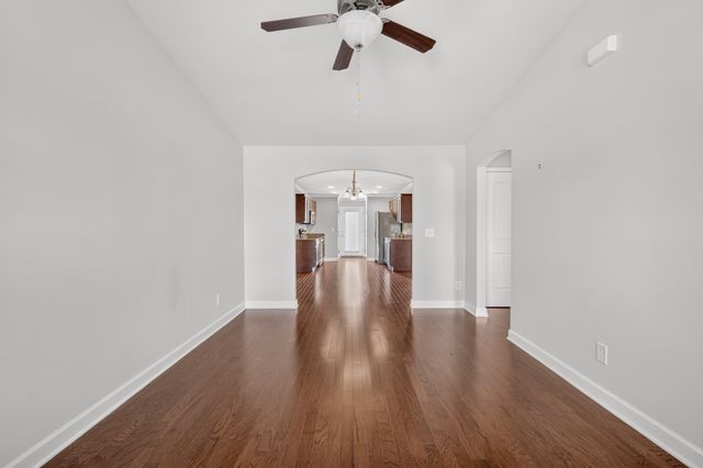 1040 Charlie Daniels Pkwy Apt 164, Mount Juliet, TN 37122