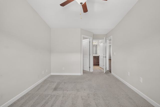 1040 Charlie Daniels Pkwy Apt 164, Mount Juliet, TN 37122