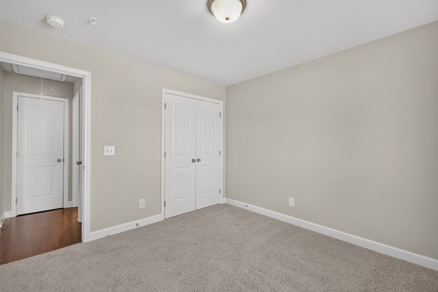 1040 Charlie Daniels Pkwy Apt 164, Mount Juliet, TN 37122