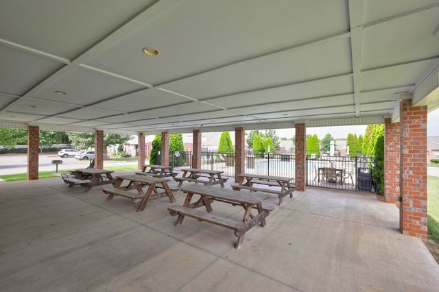 1040 Charlie Daniels Pkwy Apt 164, Mount Juliet, TN 37122