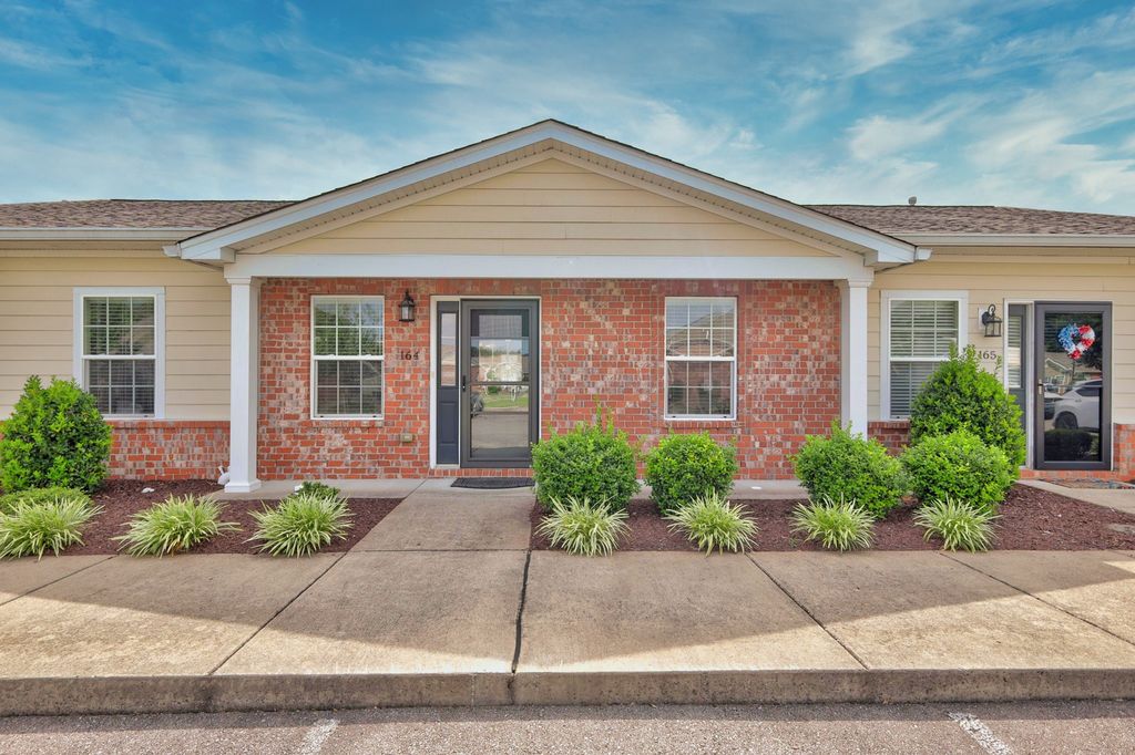 1040 Charlie Daniels Pkwy Apt 164, Mount Juliet, TN 37122