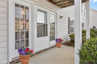 7121 W Friendly Avenue D, Greensboro, NC 27410