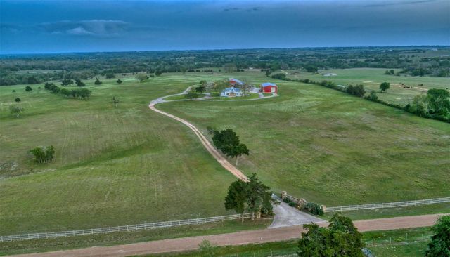 3805 Guenther Road, La Grange, TX 78945