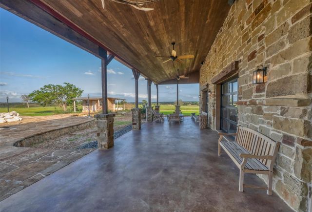 3805 Guenther Road, La Grange, TX 78945