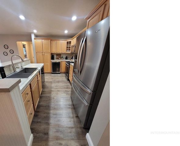 4355 N Borrego, Boise, ID 83713