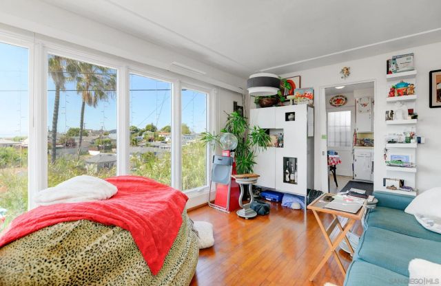 2322-28 Chatsworth Blvd, San Diego, CA 92106