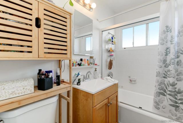 2322-28 Chatsworth Blvd, San Diego, CA 92106