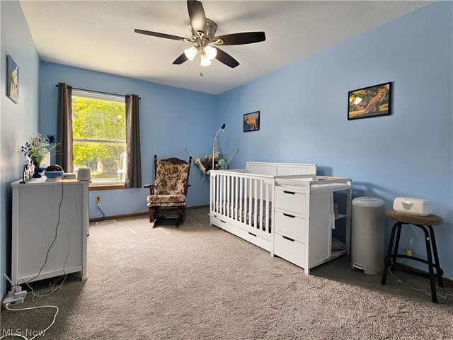 1184 Hayes Avenue, Eastlake, OH 44094