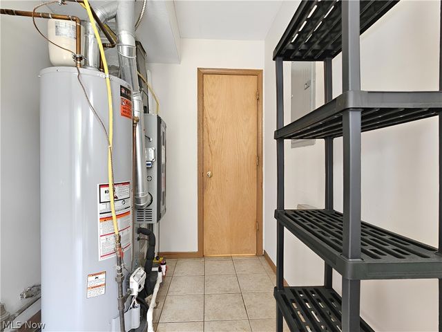 1184 Hayes Avenue, Eastlake, OH 44094