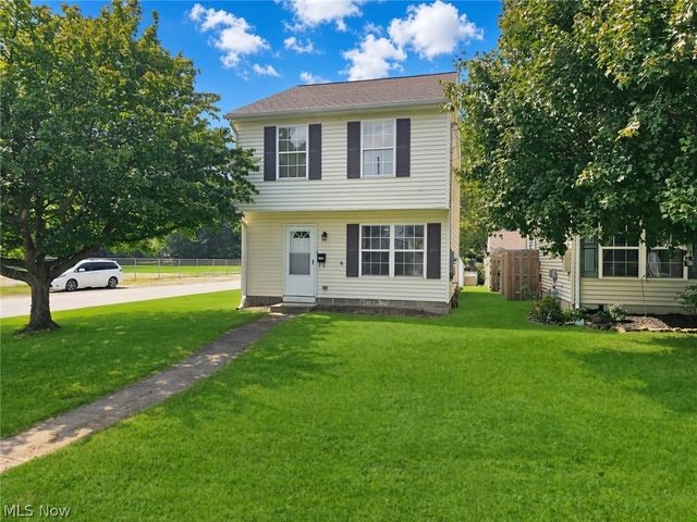 1184 Hayes Avenue, Eastlake, OH 44094