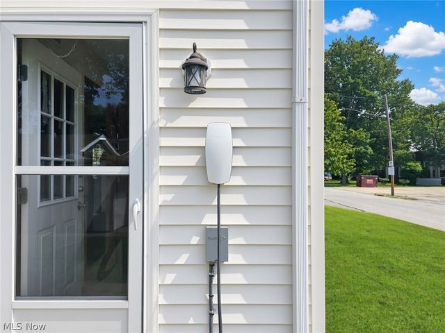1184 Hayes Avenue, Eastlake, OH 44094