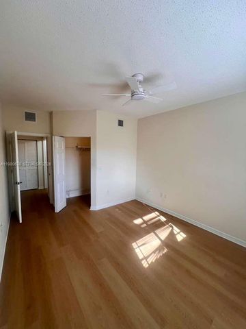 2726 Anzio Ct 308, Palm Beach Gardens, FL 33410