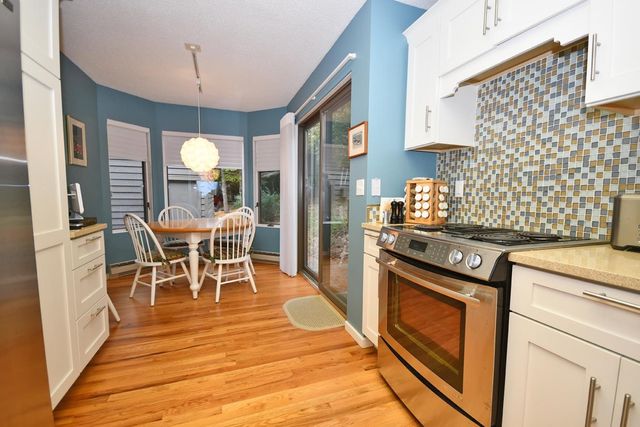 10 Vantage Pointe, Glen Arbor, MI 49630