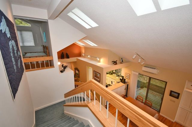 10 Vantage Pointe, Glen Arbor, MI 49630