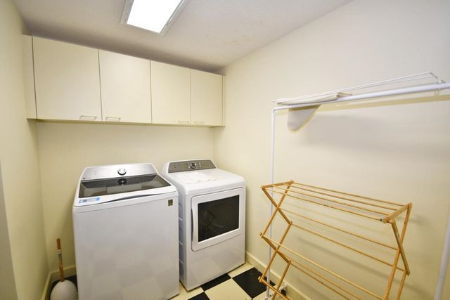 10 Vantage Pointe, Glen Arbor, MI 49630