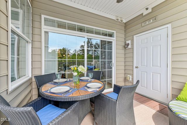 10411 Rosegate Court 205, Raleigh, NC 27617