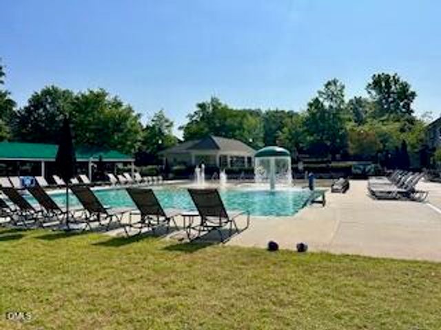 10411 Rosegate Court 205, Raleigh, NC 27617