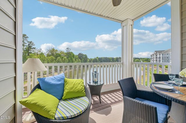 10411 Rosegate Court 205, Raleigh, NC 27617