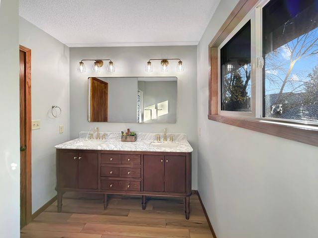 2939 Maple Street N, Fargo, ND 58102