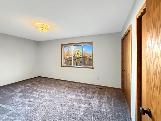 2939 Maple Street N, Fargo, ND 58102